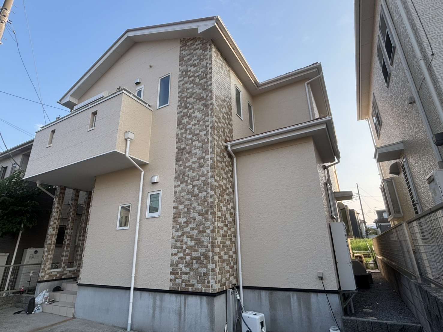 千葉県|クリア施工でお家の雰囲気を崩さず塗装😊|